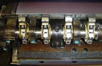 Greiferleiste einer gebrauchten Druckmaschine